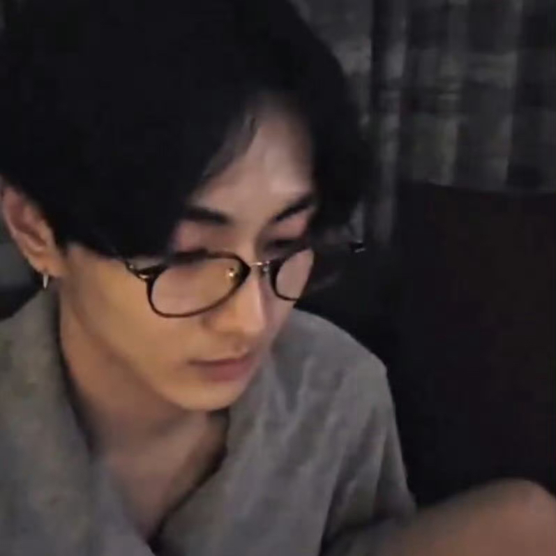 Behind-the-scenes cut of Jungwon (ENHYPEN)