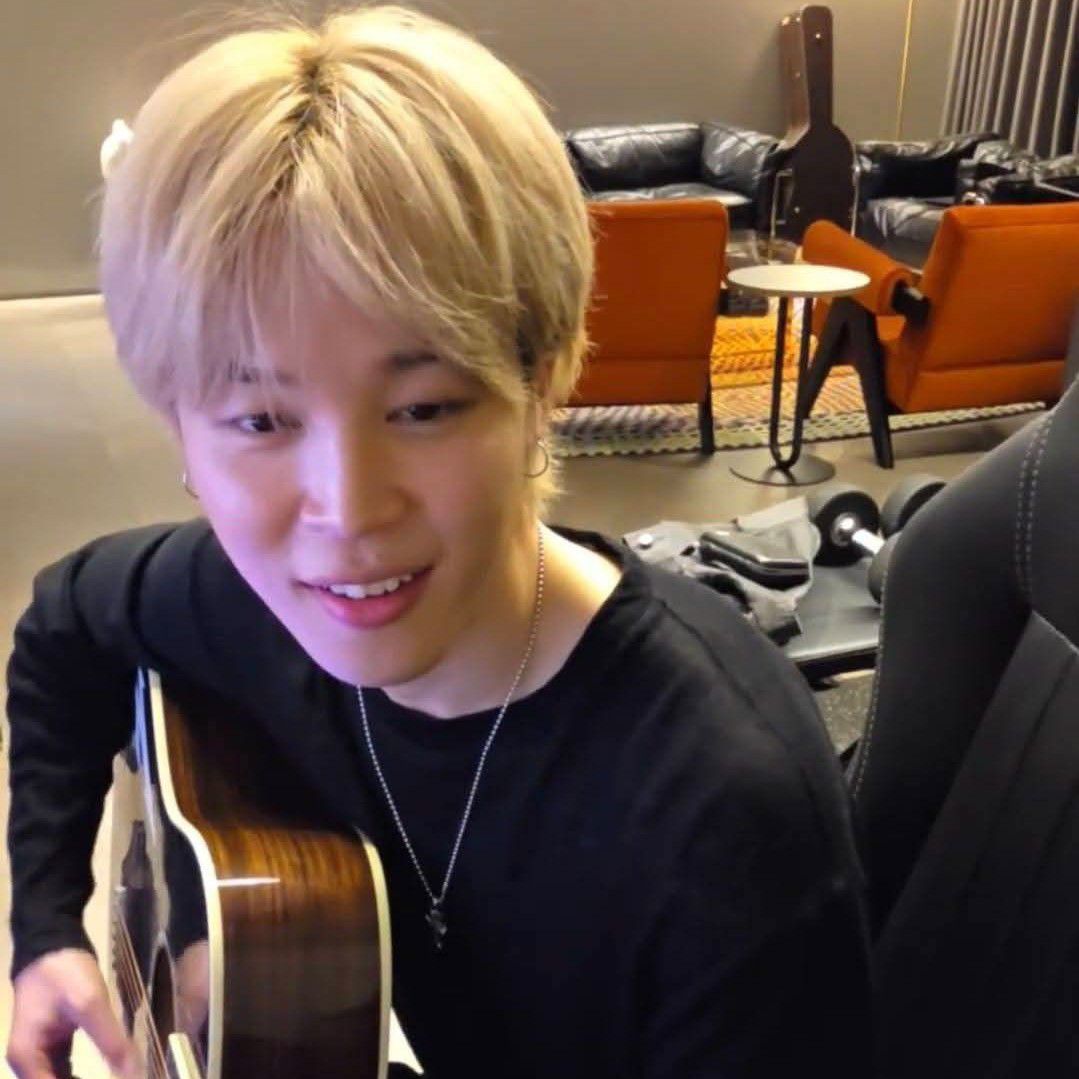 Potret di balik layar Jimin (BTS)