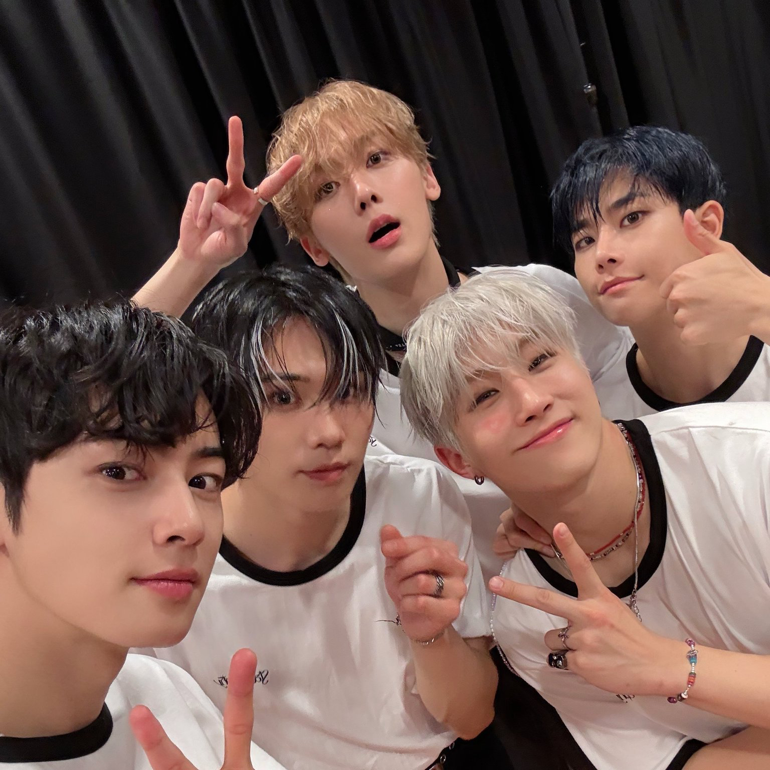 Momen yang diabadikan oleh penggemar ASTRO