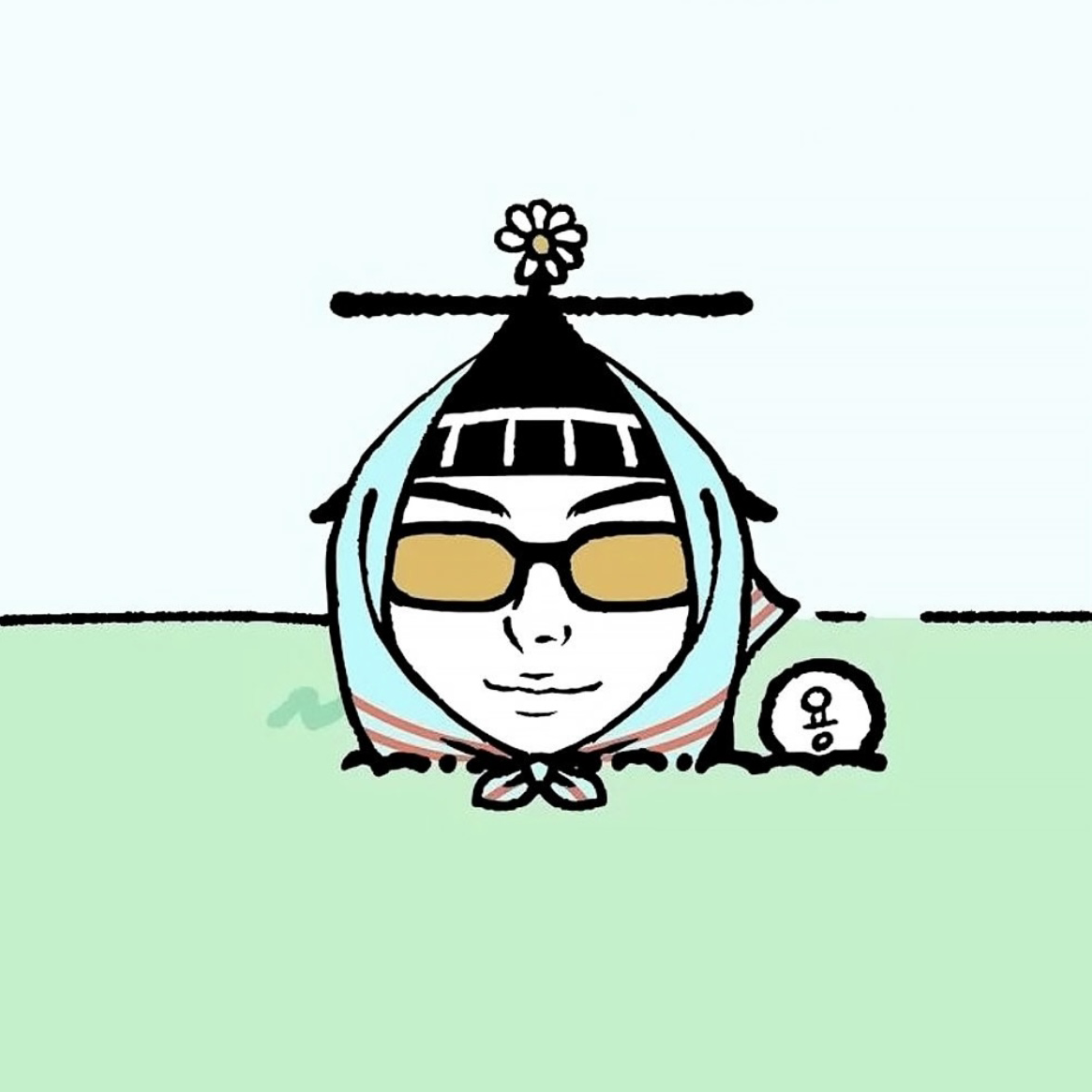 Foto aktivitas terbaru G-DRAGON (BIGBANG)
