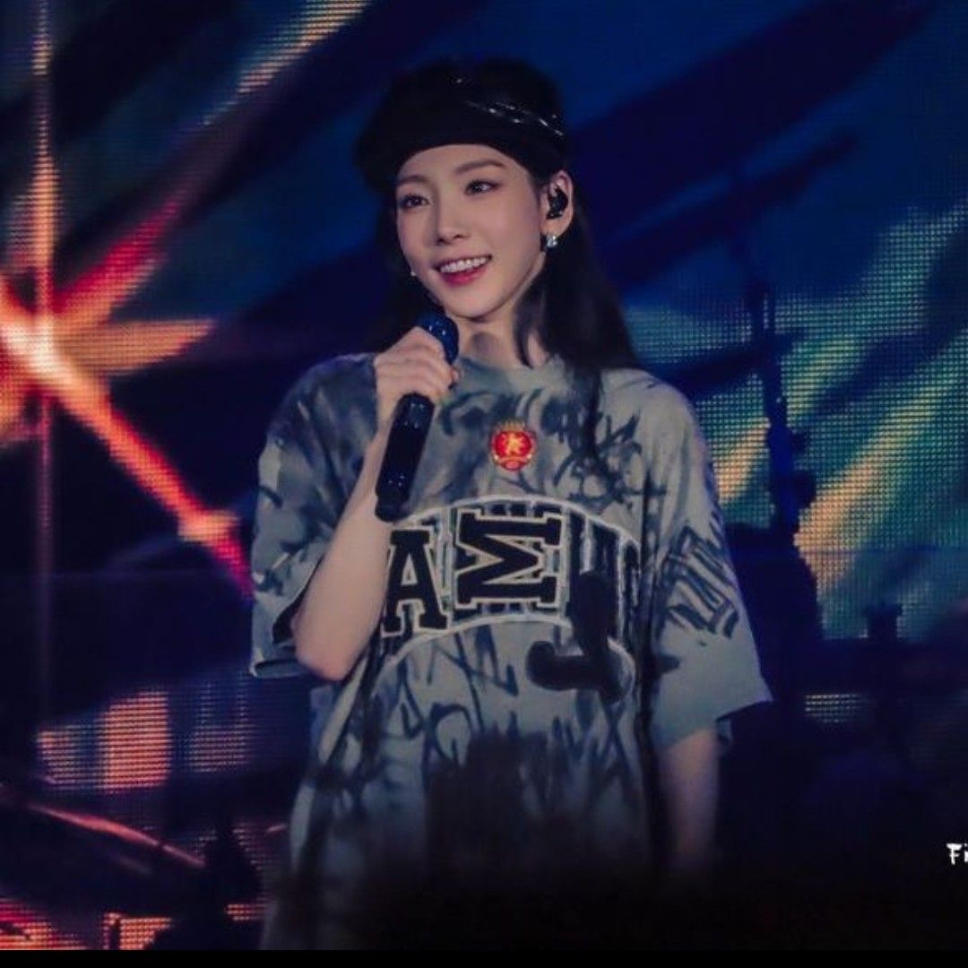 태연 (소녀시대) 최근 활동샷