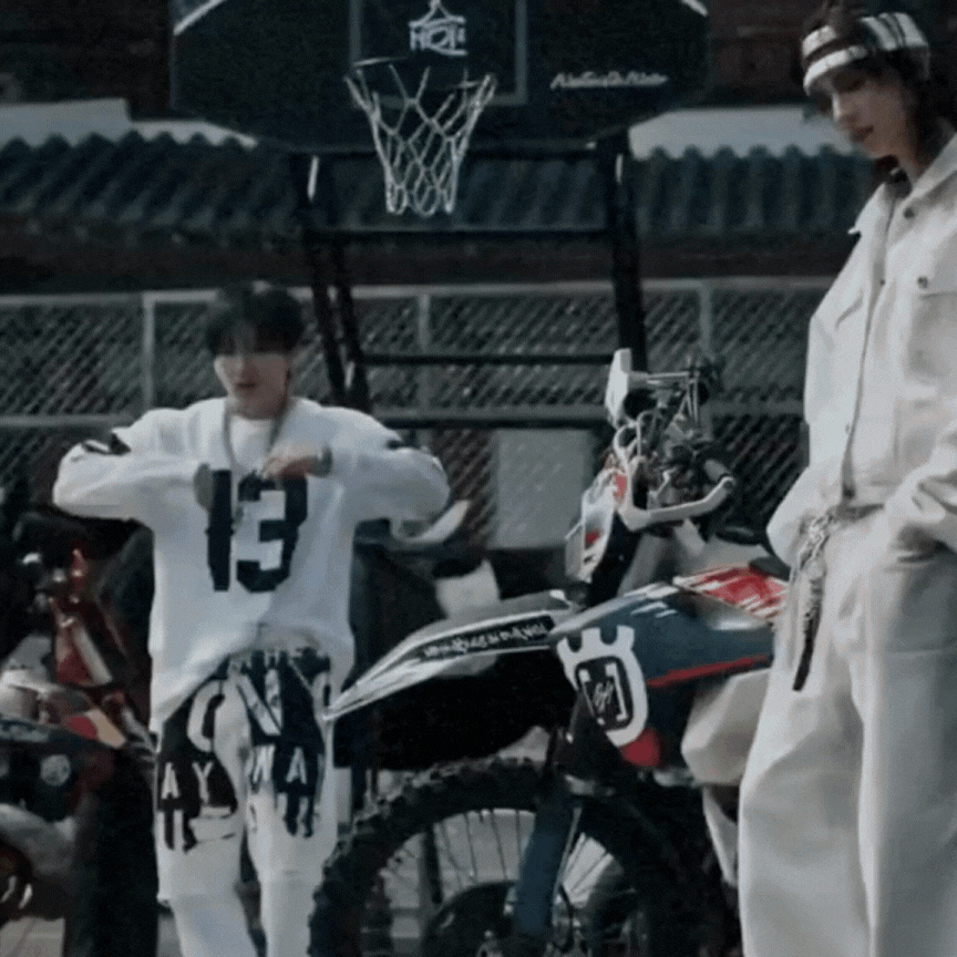 Latest photo of Changbin (Stray Kids)