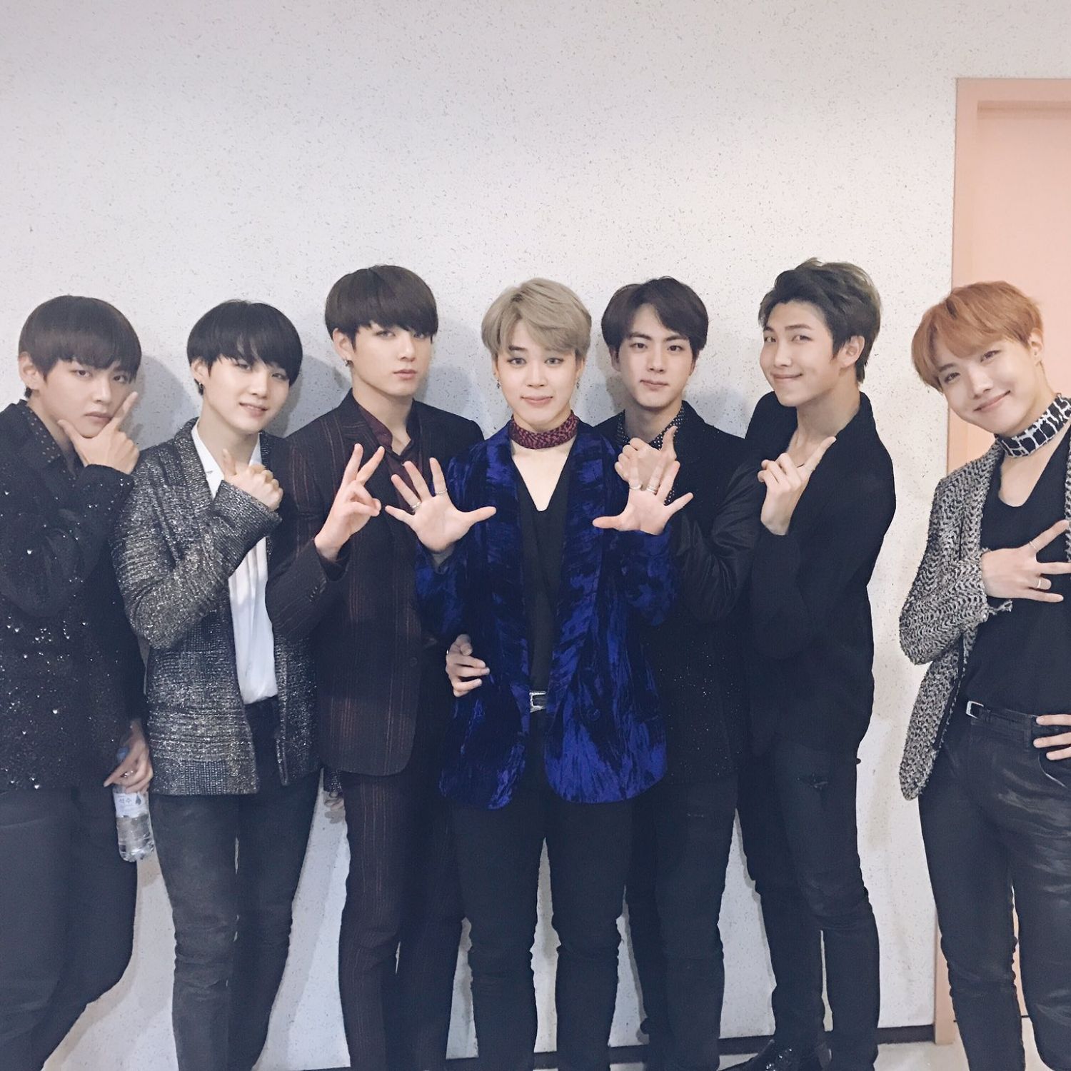 방탄소년단의 최신 사진