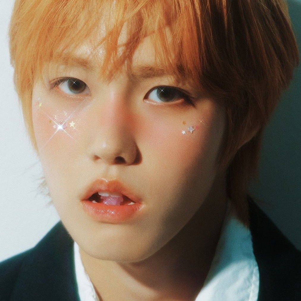 Behind-the-scenes cut of Park Juwon (AHOF)