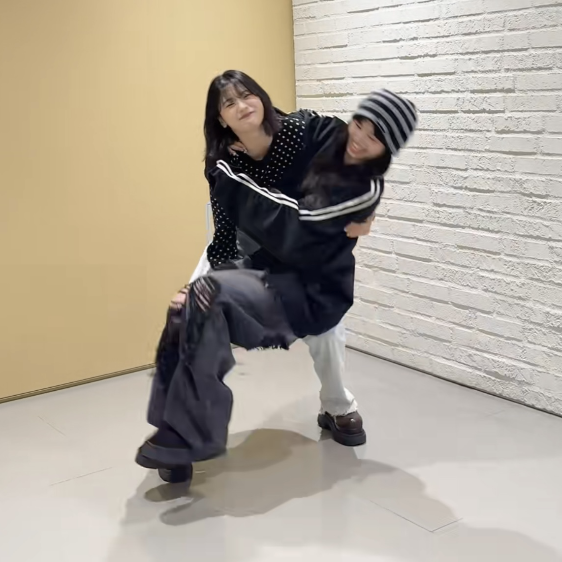 A moment captured by Sasaki Kokona (ME:I)'s fan