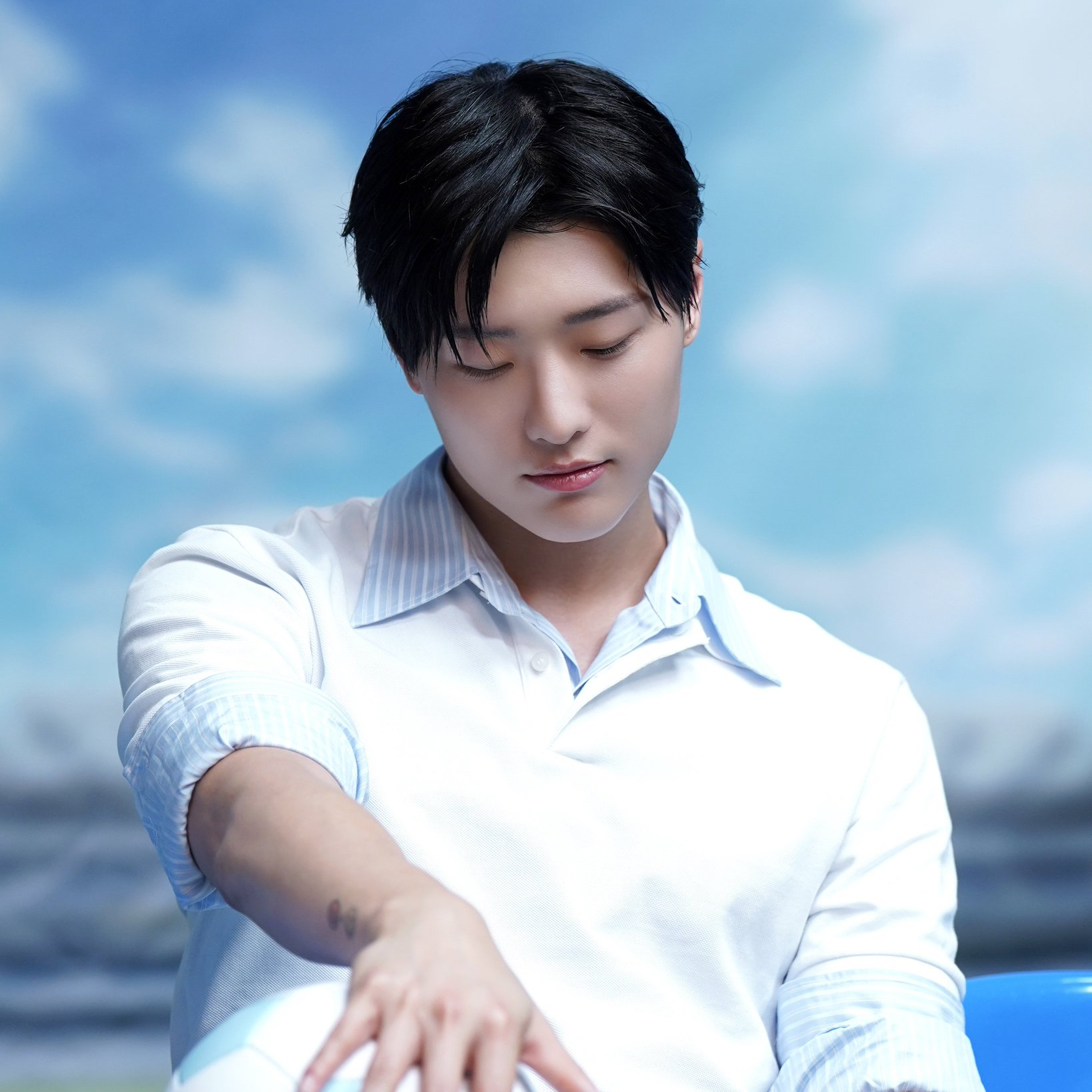 WOODZ의 비하인드 컷