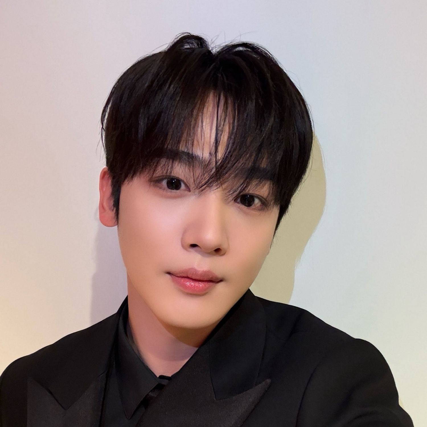 Recent activity shot of Kim Yohan (WEi)