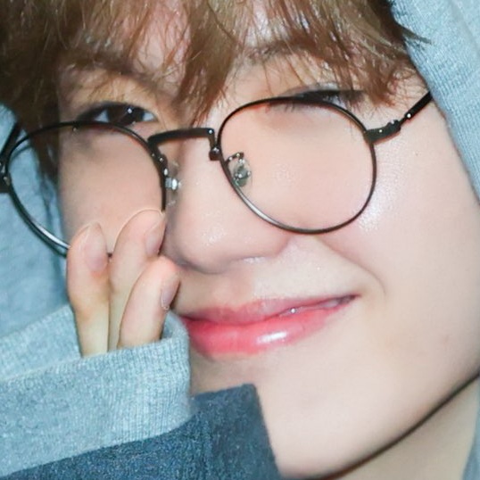 Recent activity shot of Doyoung (TREASURE)