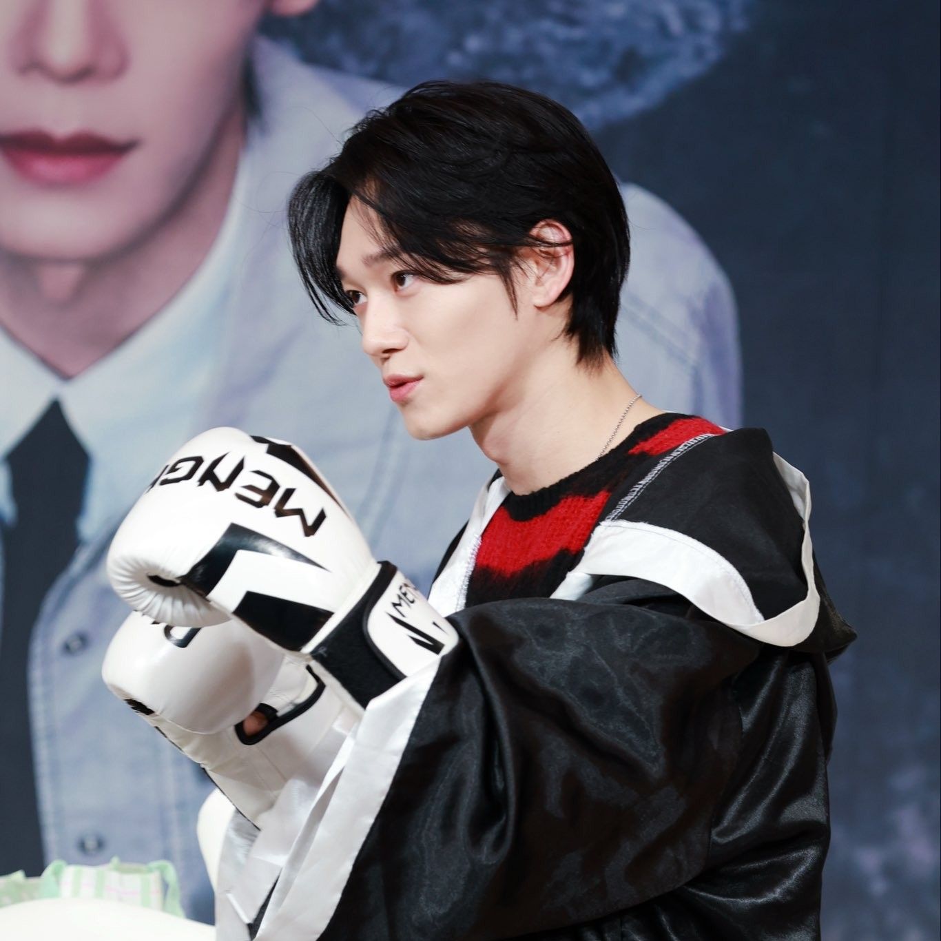 チェン (EXO)の舞台裏ショット