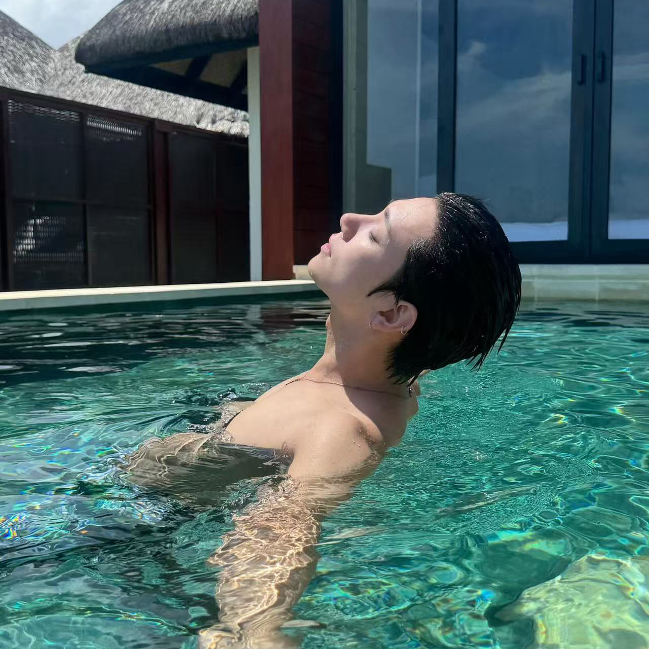 A moment captured by Joshua (SEVENTEEN)'s fan