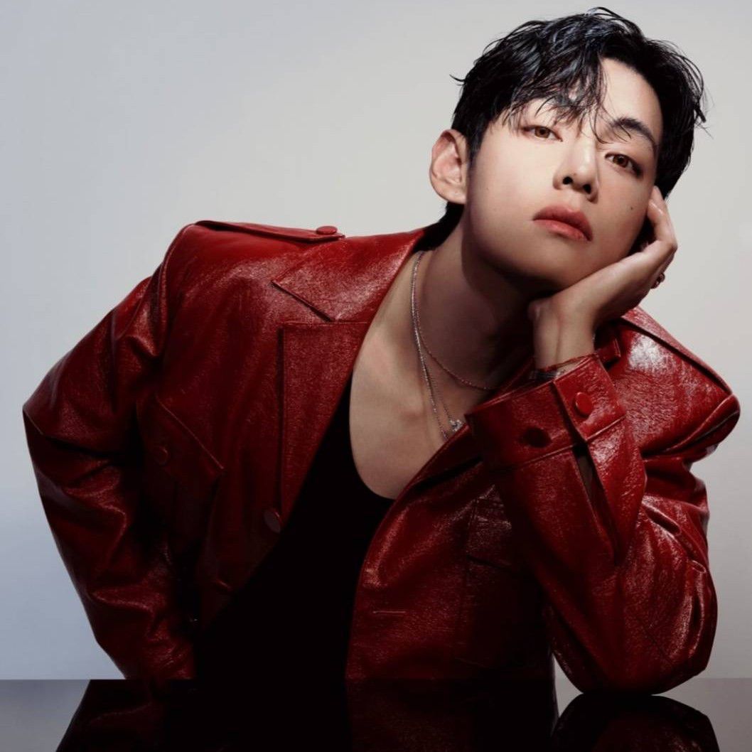 A moment captured by V (BTS)'s fan