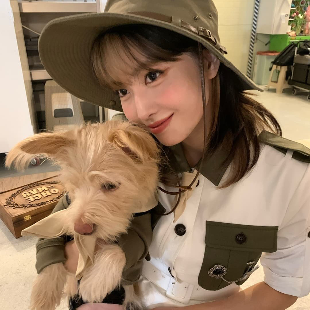 A moment captured by Momo (TWICE)'s fan