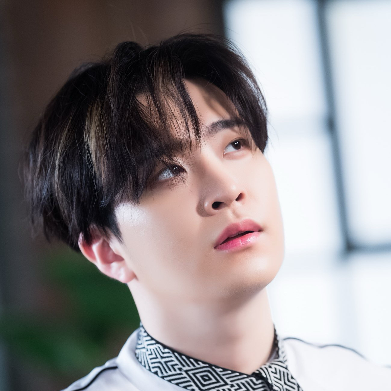 Behind-the-scenes cut of Youngjae (GOT7)