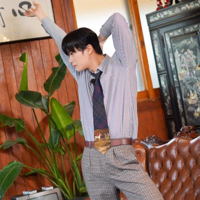 Latest photo of Moonbin (ASTRO)