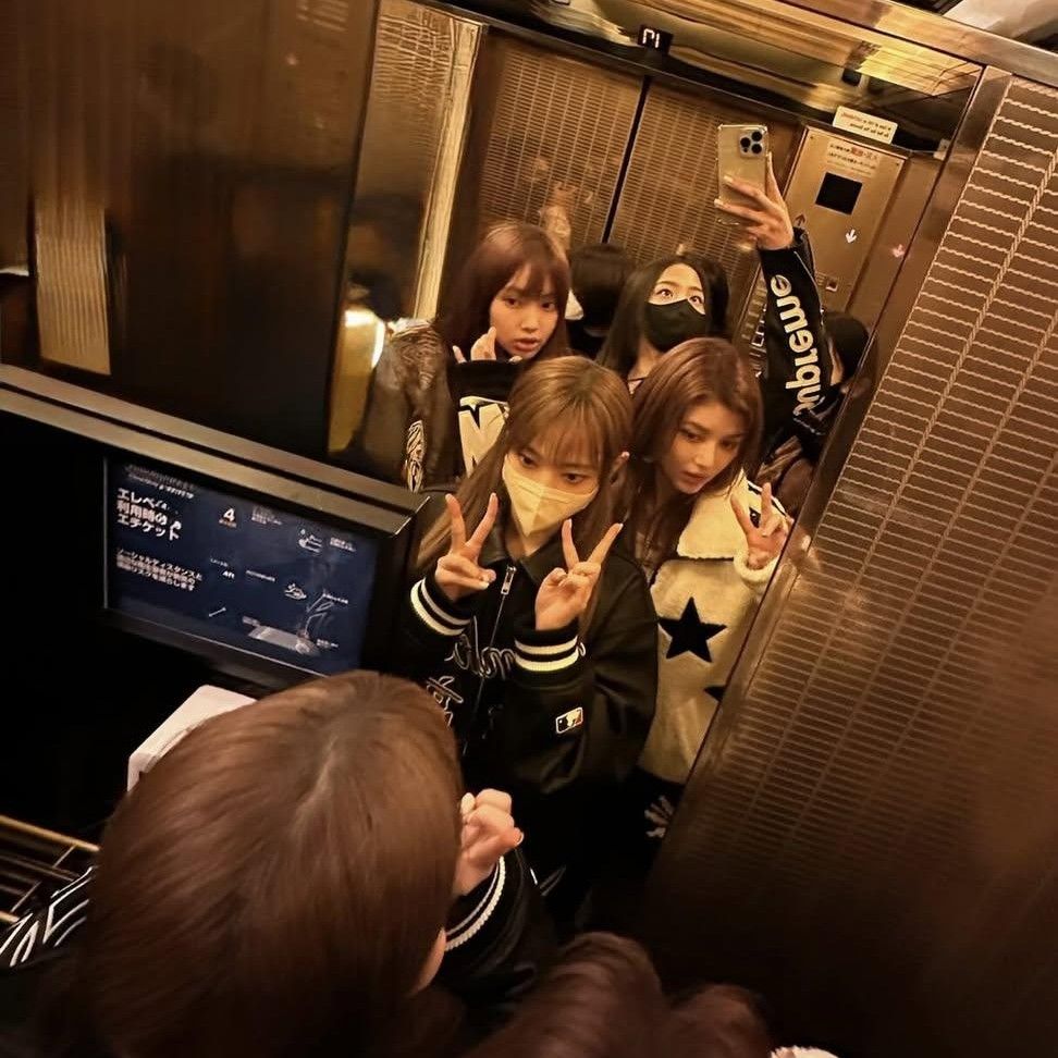 뉴진스의 최신 사진