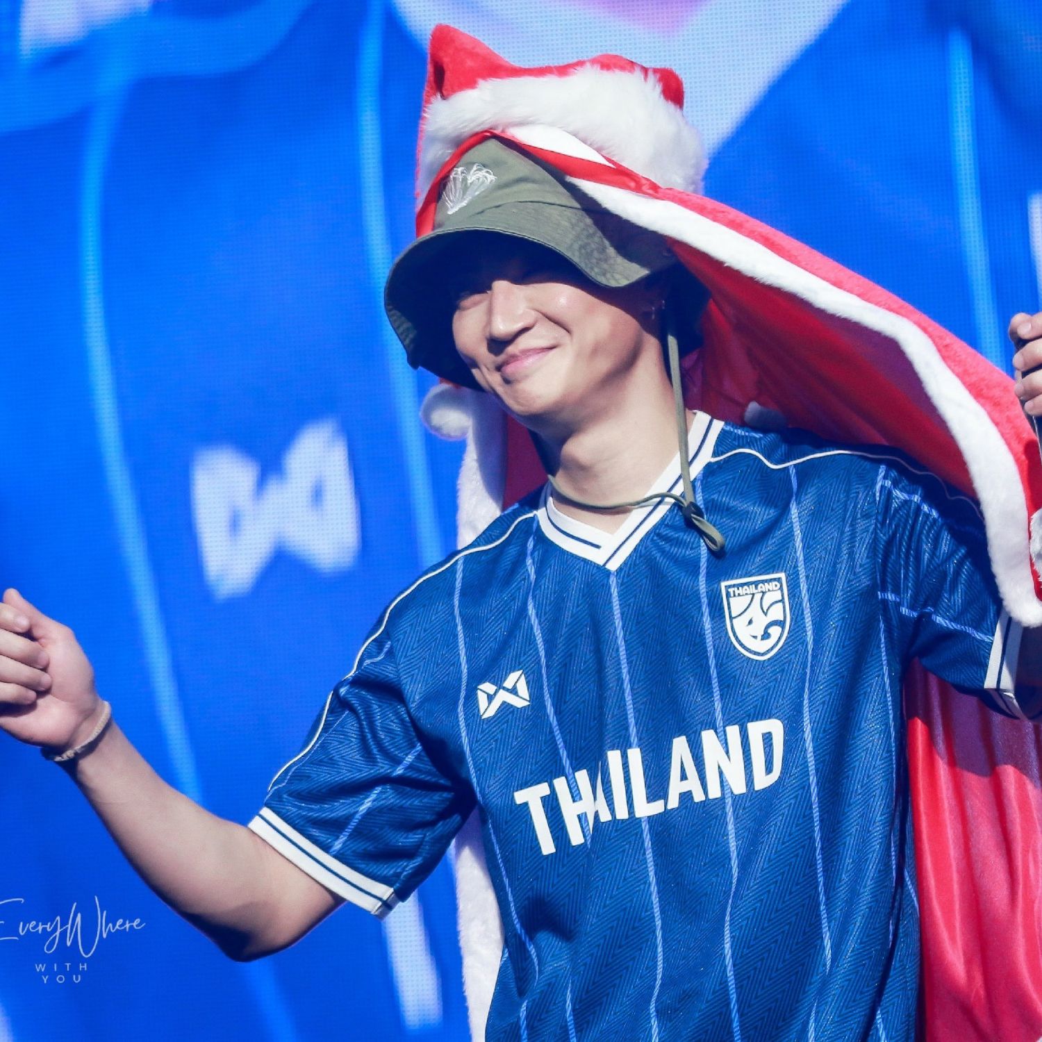 A moment captured by JAY B (GOT7)'s fan