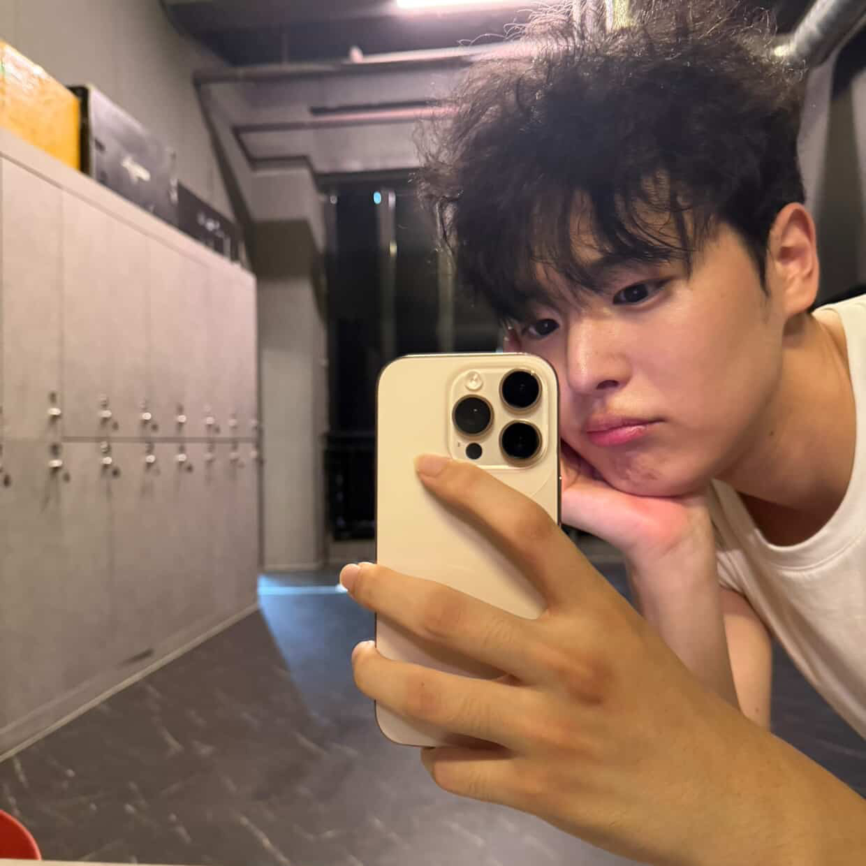 A moment captured by Choi Byungchan's fan