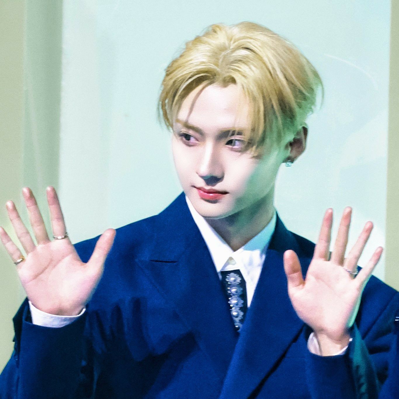 Behind-the-scenes cut of Lee Sangwon (ALPHA DRIVE ONE)