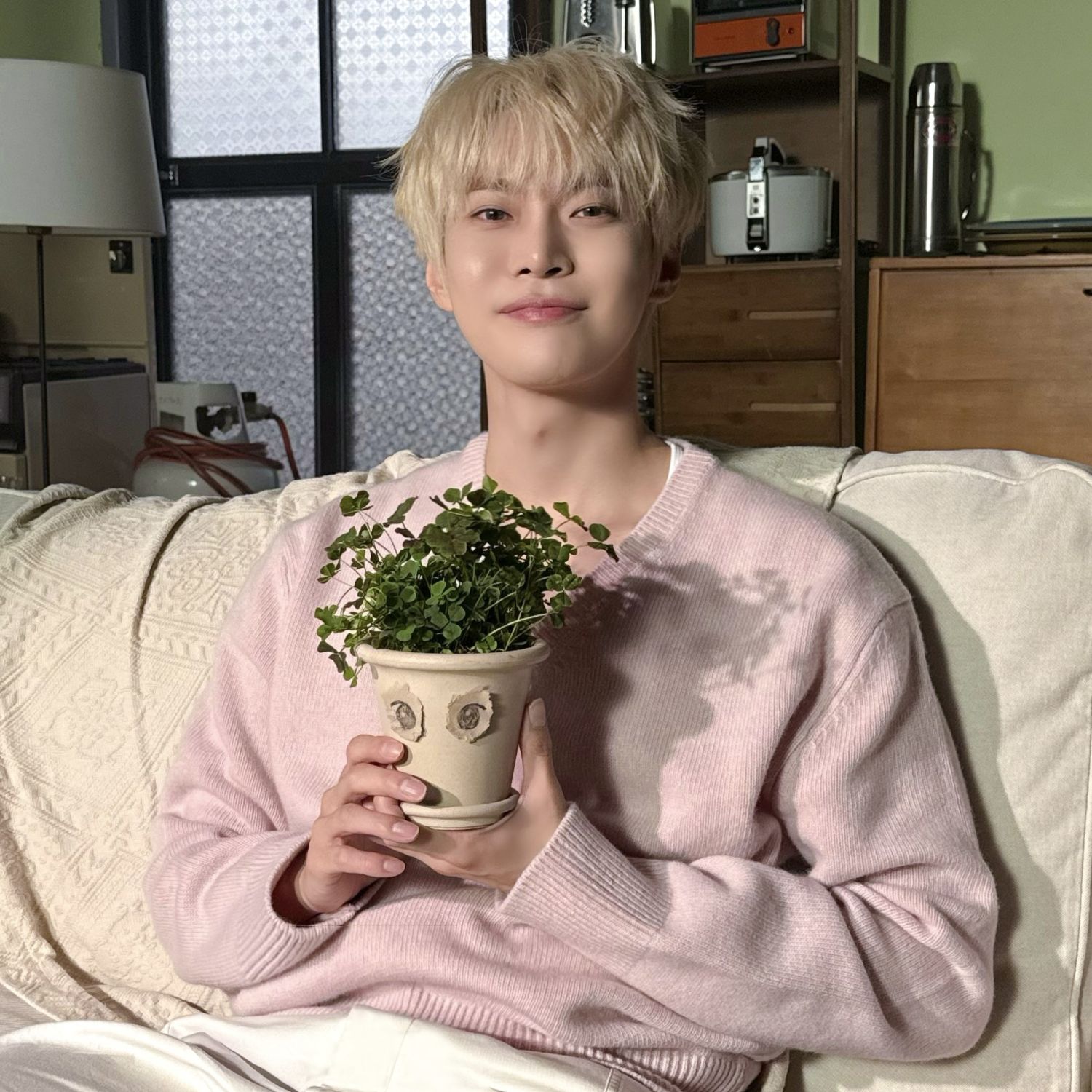 도영 (NCT 127)의 최신 사진