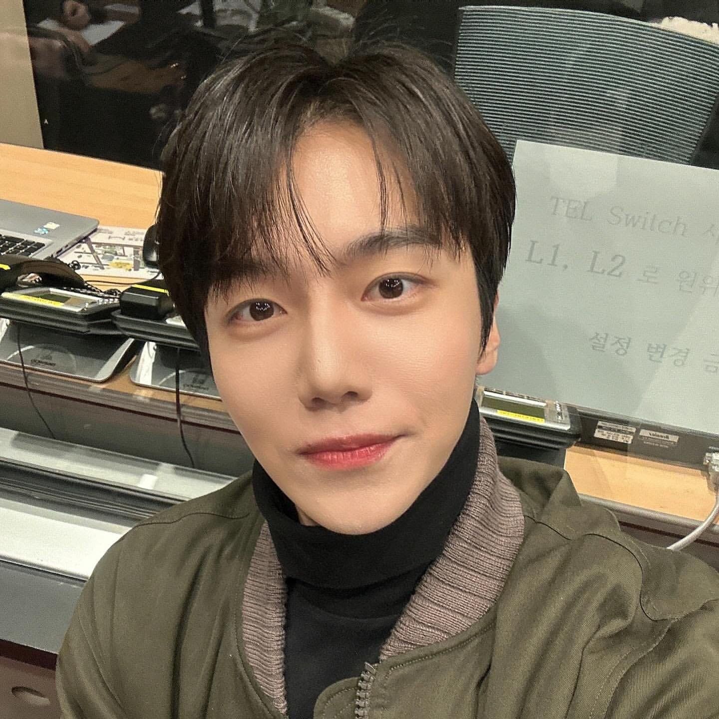 Behind-the-scenes cut of Jinho (PENTAGON)