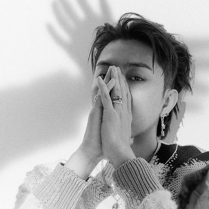 A moment captured by Eun Jiwon (SECHSKIES)'s fan