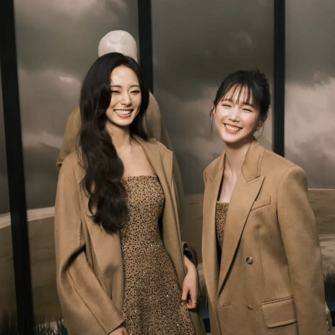 쯔위 (TWICE)의 비하인드 컷