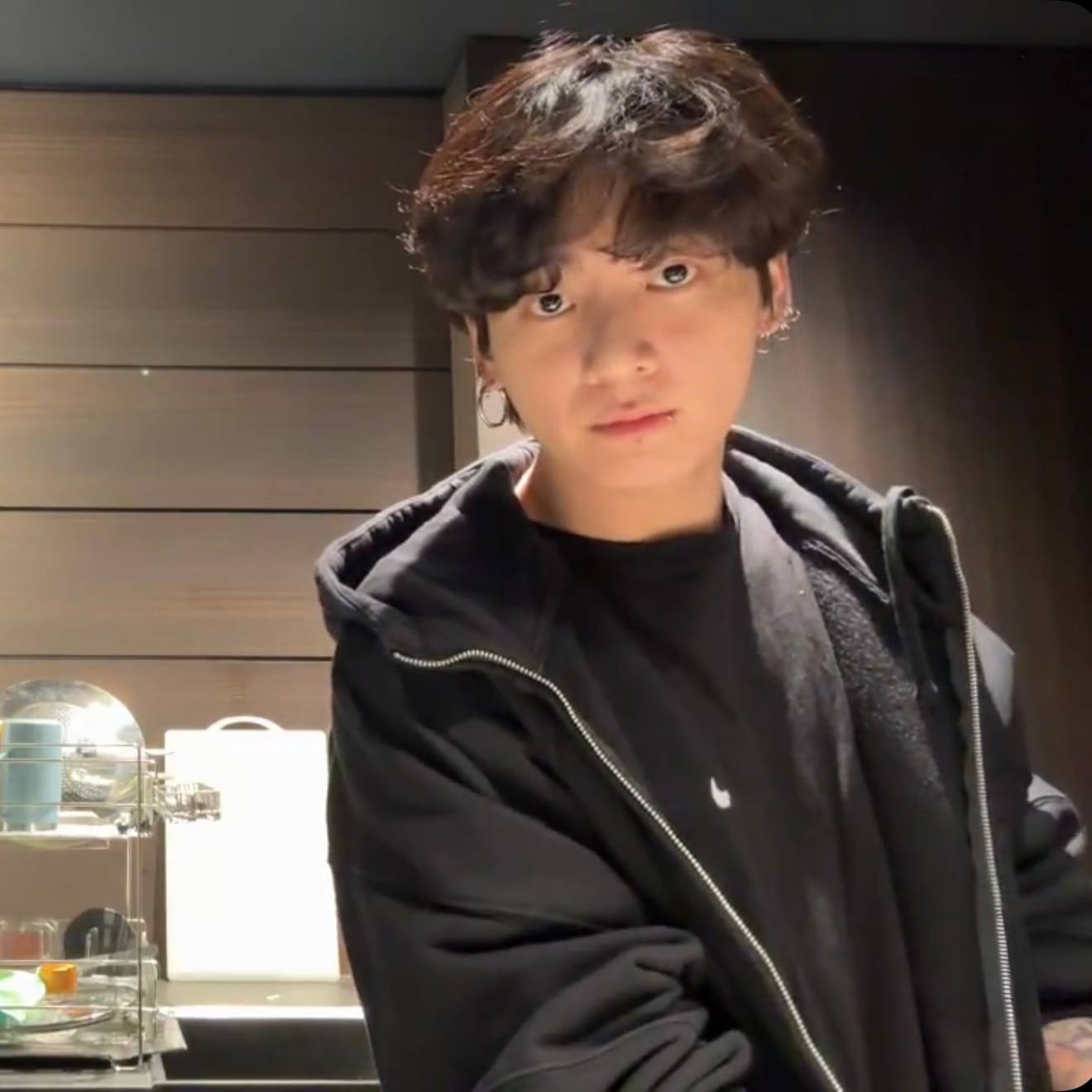 정국 (방탄소년단)의 최신 사진