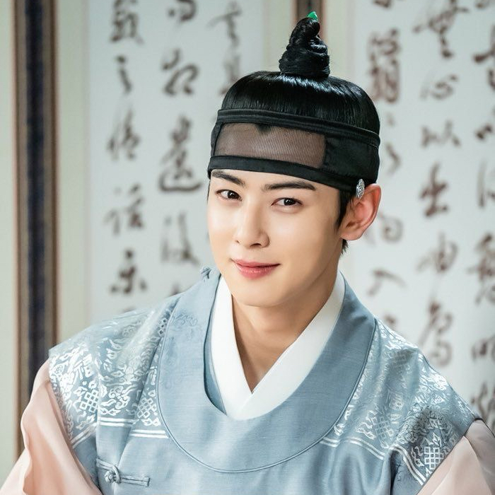 Recent activity shot of Eunwoo (ASTRO)