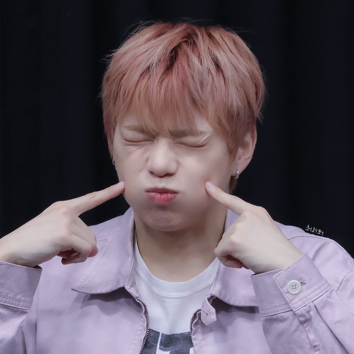 Potret di balik layar Kang Daniel