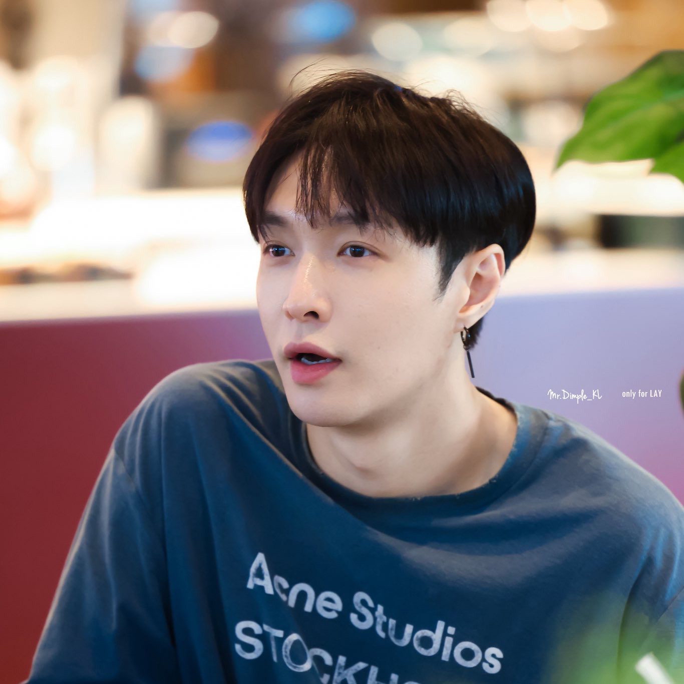 Latest photo of Lay (EXO)