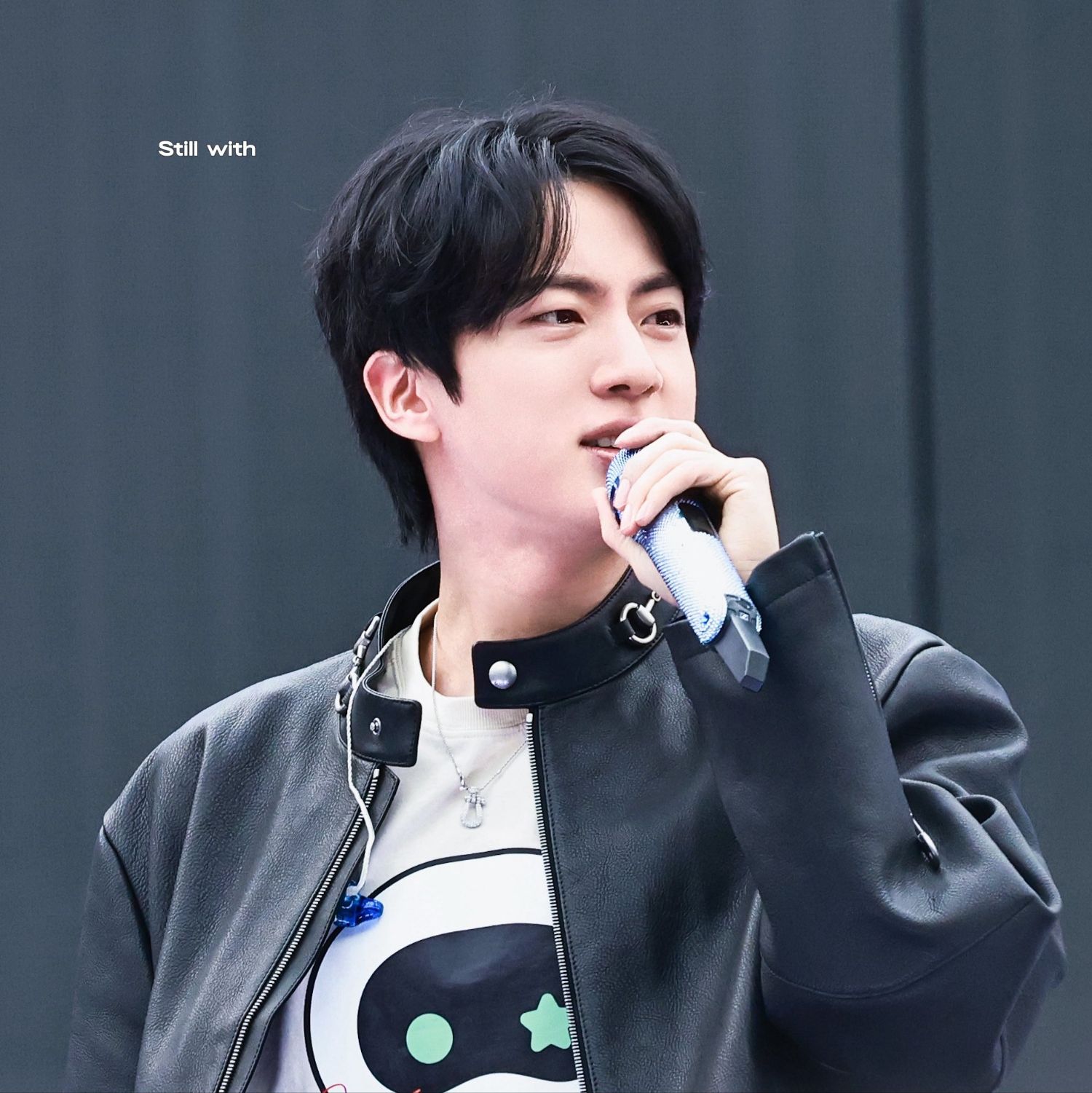 진 (방탄소년단) 최근 활동샷