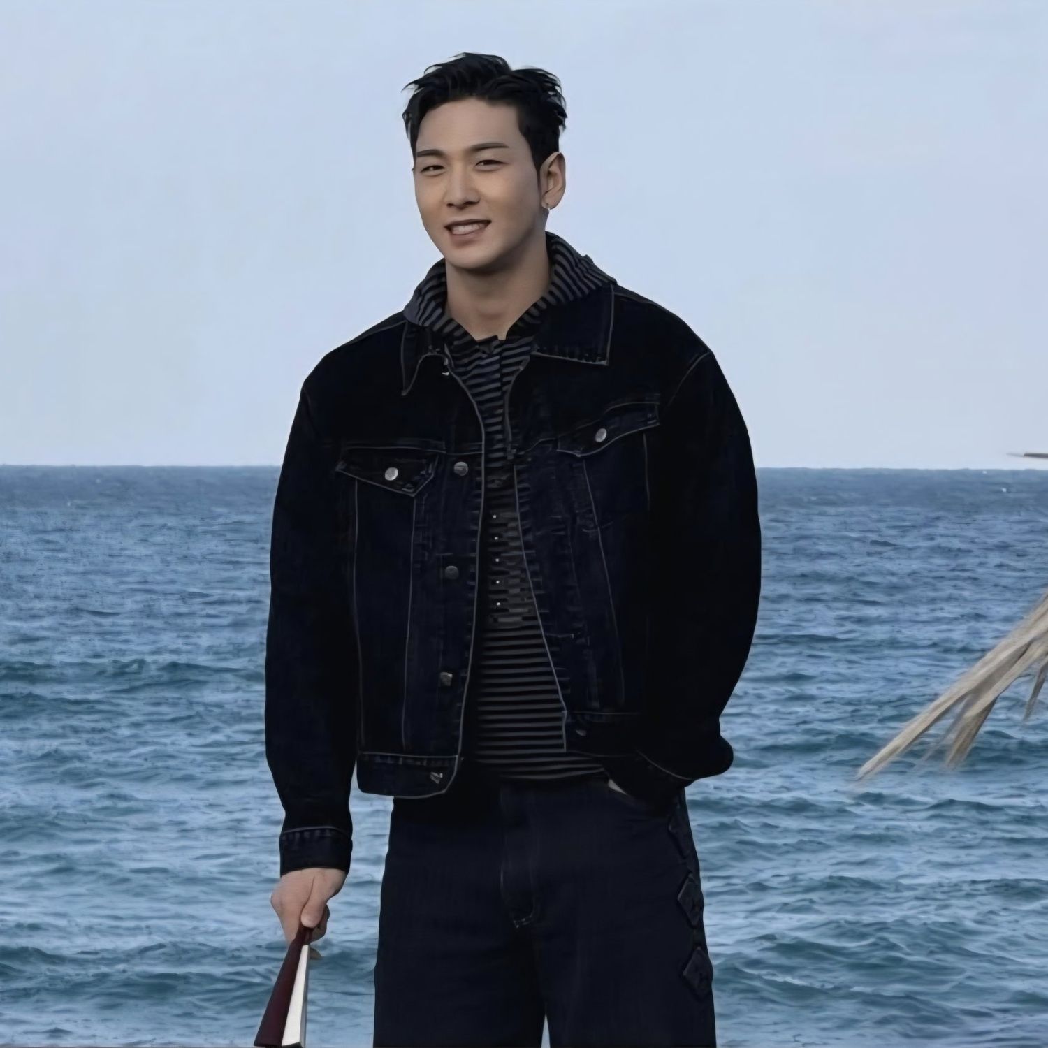 Momen yang diabadikan oleh penggemar Baekho