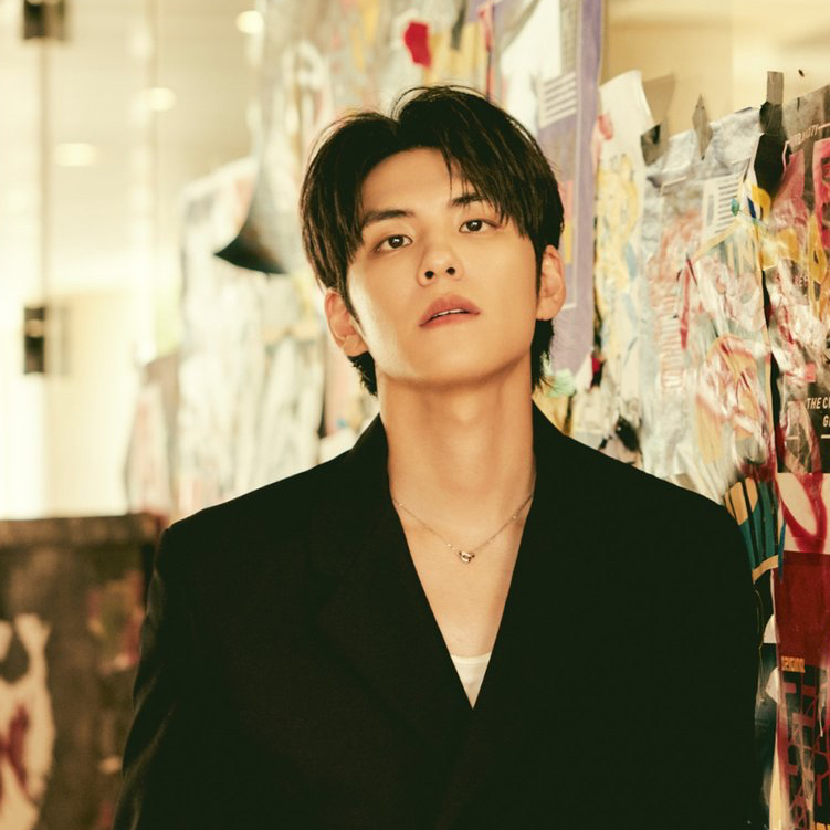 Latest photo of Wonpil (DAY6)