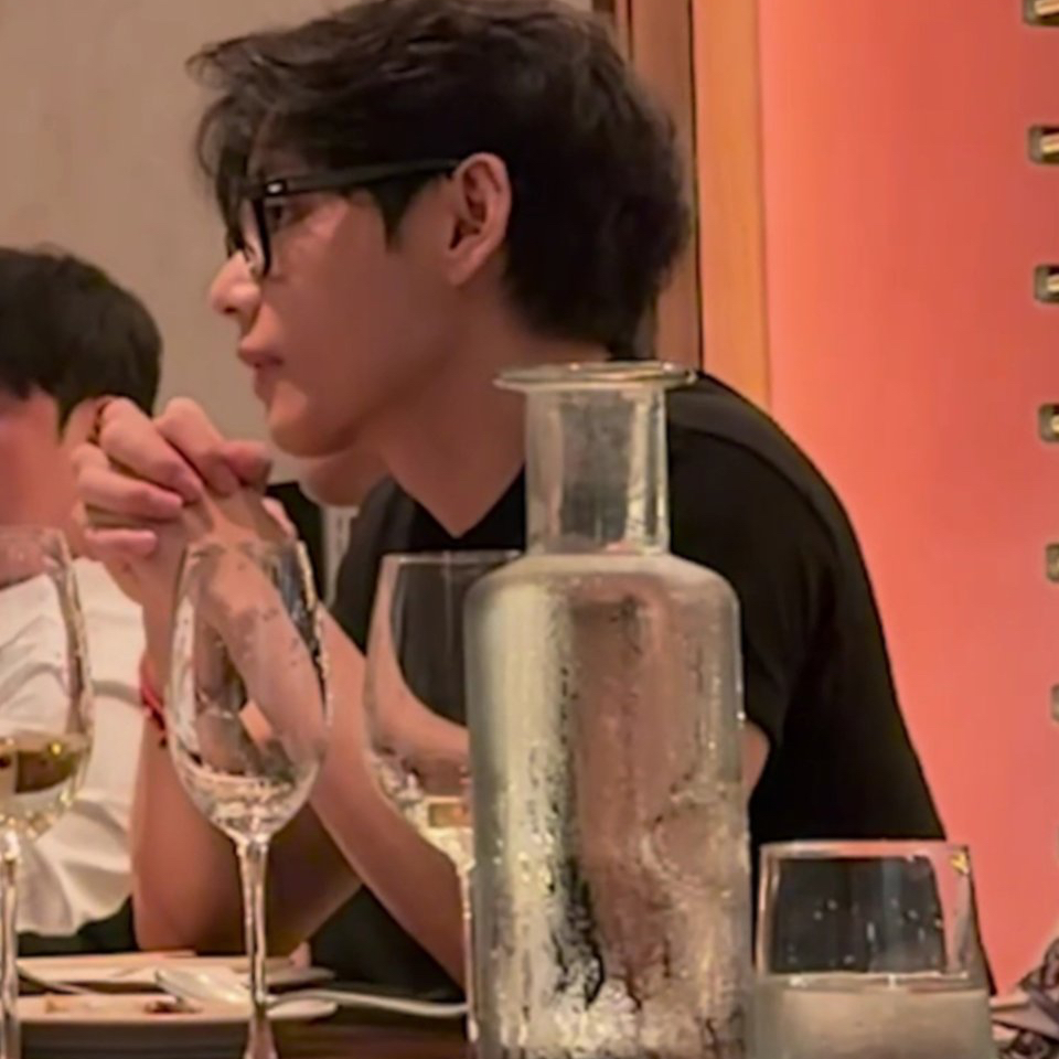 Behind-the-scenes cut of BTS