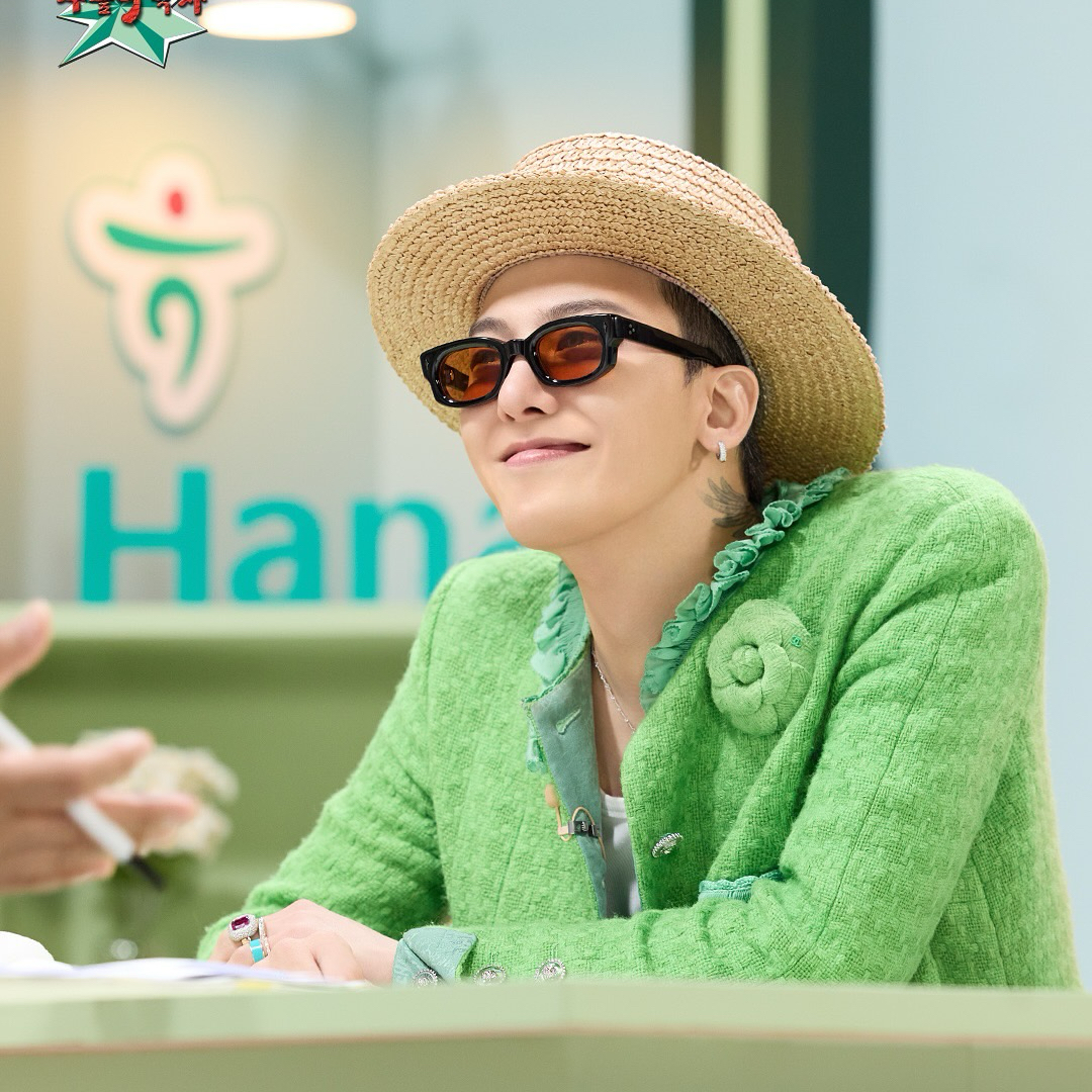 Behind-the-scenes cut of G-DRAGON (BIGBANG)