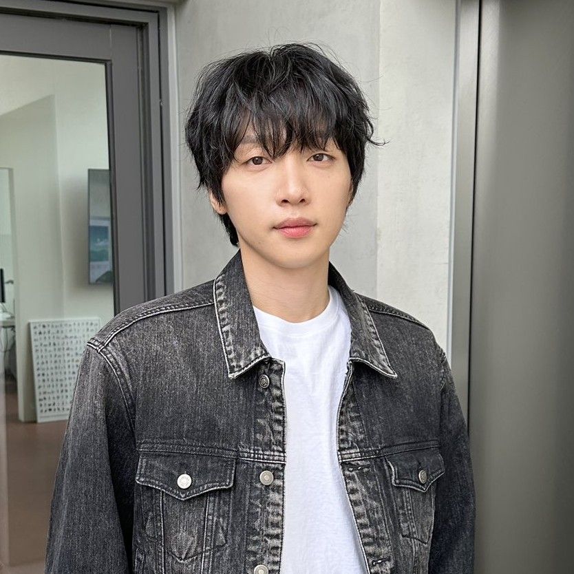 Latest photo of Jeong Sewoon