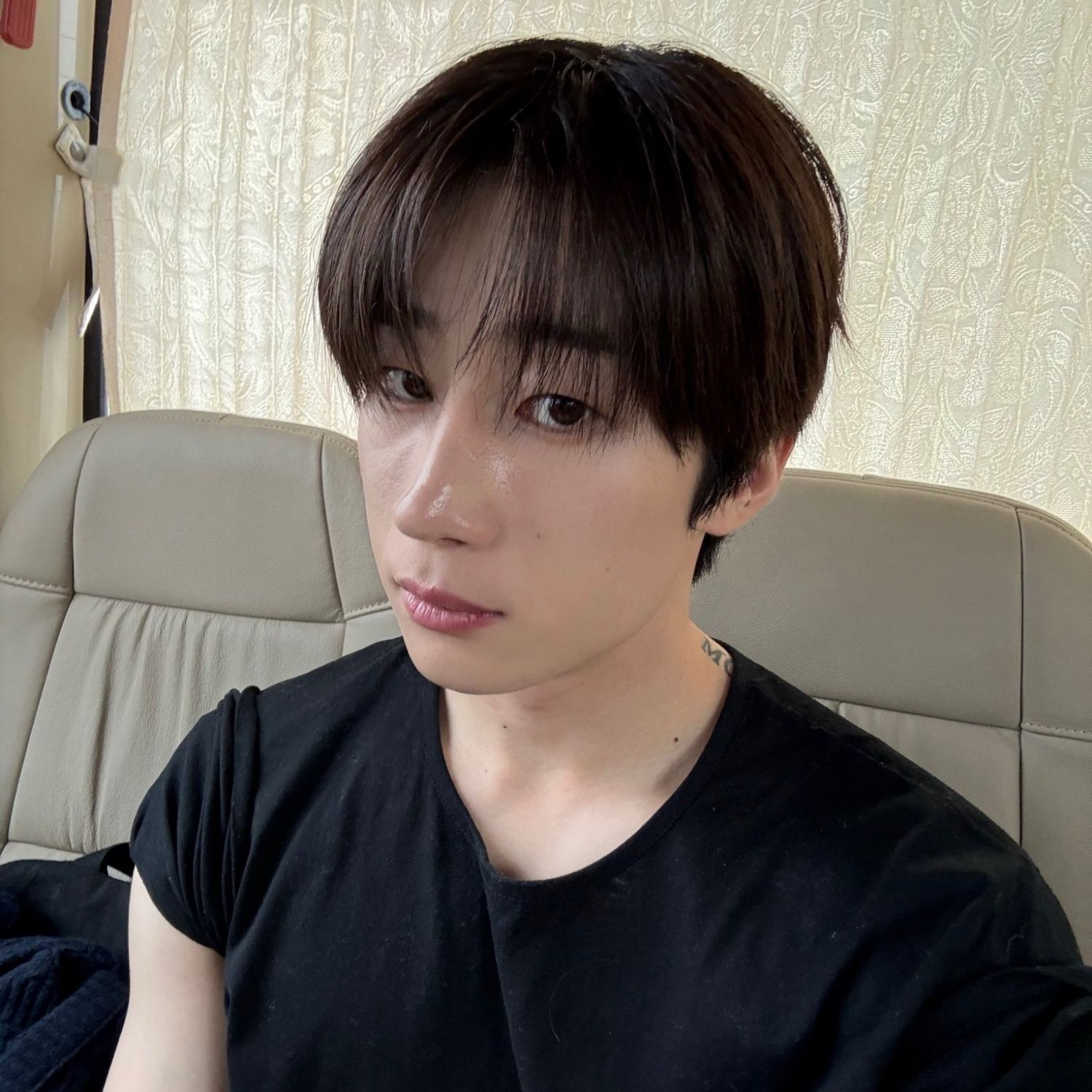 Behind-the-scenes cut of Han Seungwoo