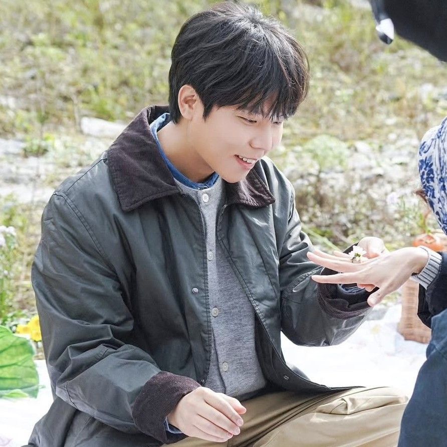 Behind-the-scenes cut of Jung Seunghwan