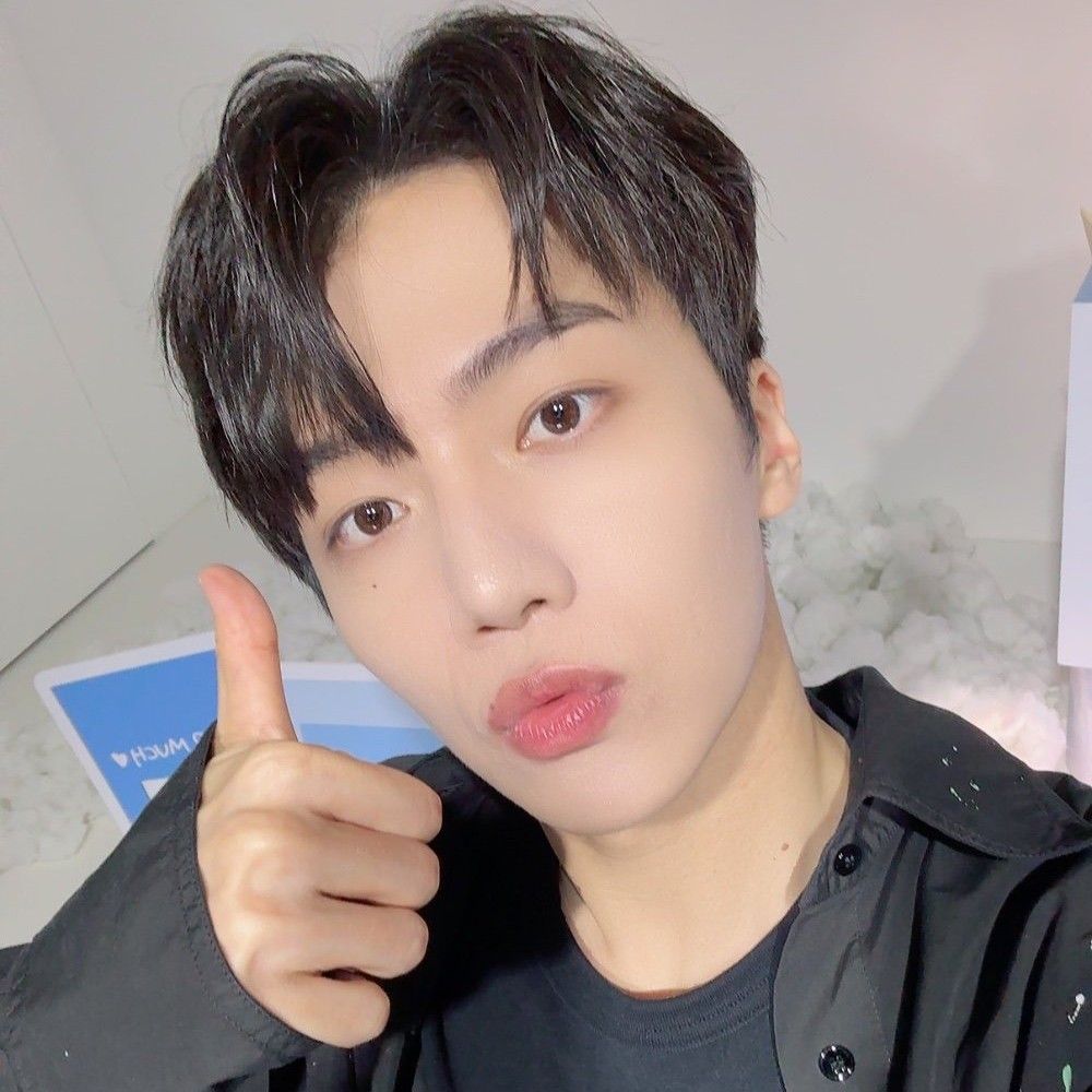Recent activity shot of Jinho (PENTAGON)