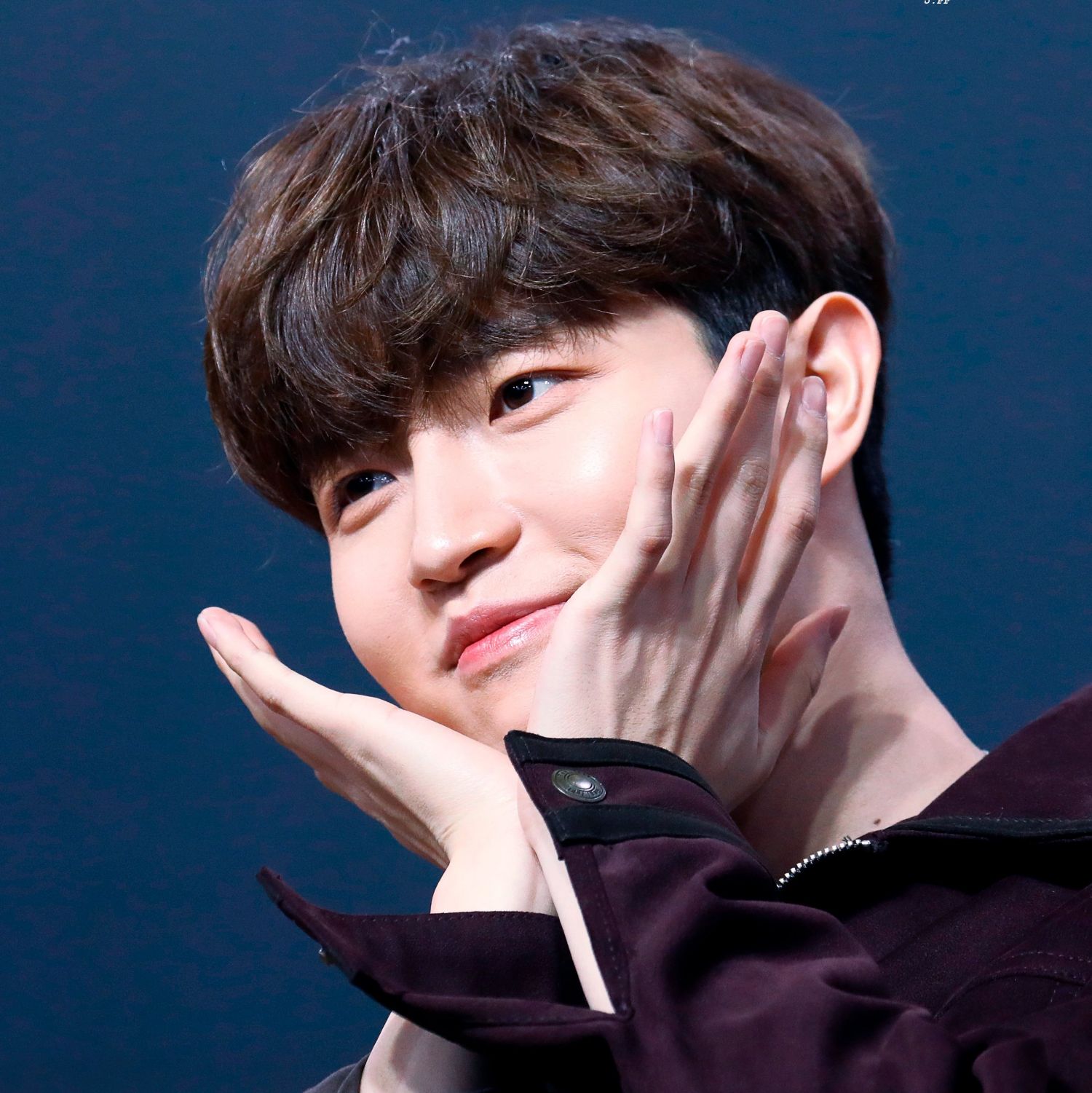 Behind-the-scenes cut of Kim Jaehwan