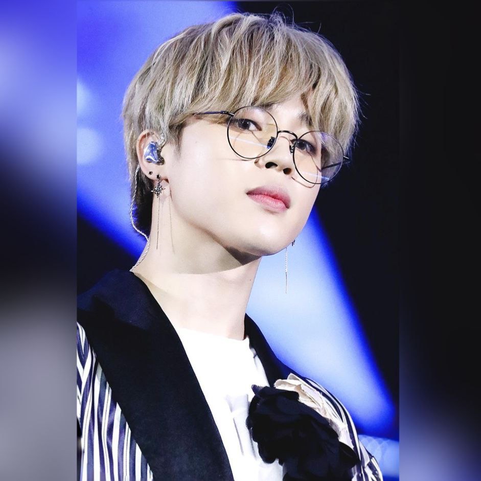 A moment captured by Jimin (BTS)'s fan