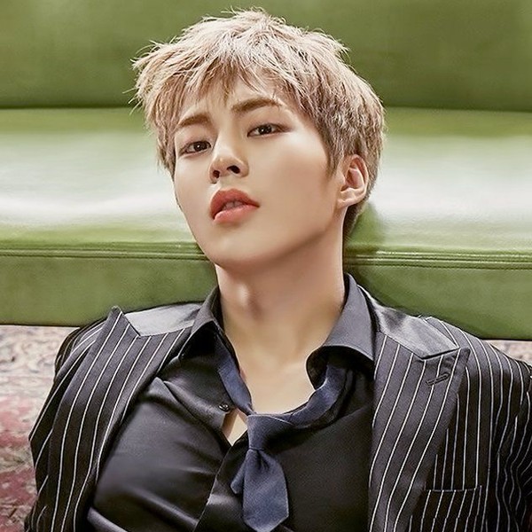 Popular profile image of Xiumin (EXO) selected by votes