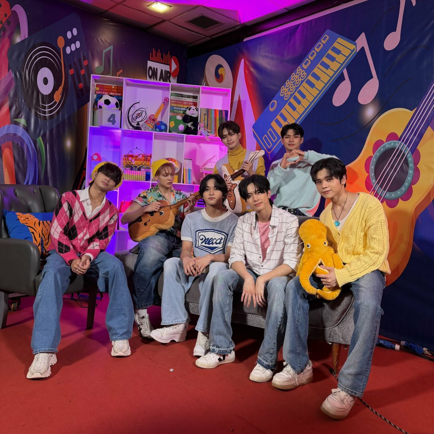 A moment captured by HORI7ON's fan