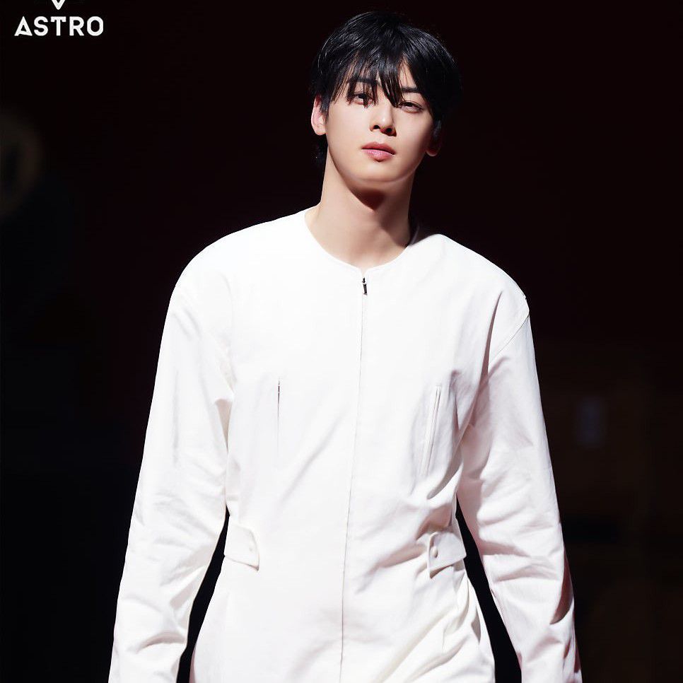 Behind-the-scenes cut of Eunwoo (ASTRO)