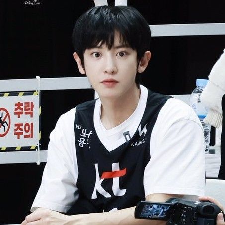 Foto terbaru Chanyeol (EXO)