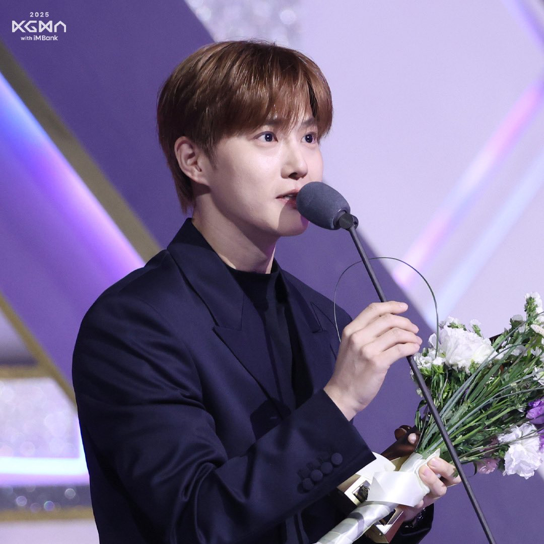 Recent activity shot of Suho (EXO)