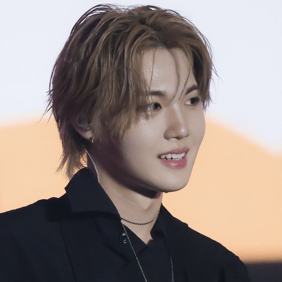 A moment captured by Doyoung (TREASURE)'s fan