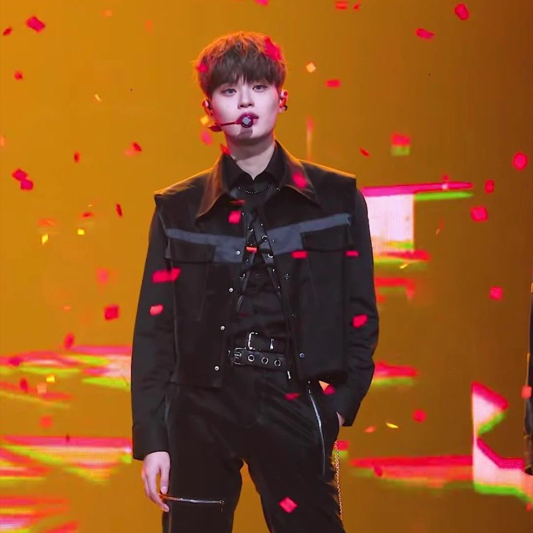 Behind-the-scenes cut of Lee Daehwi (AB6IX)