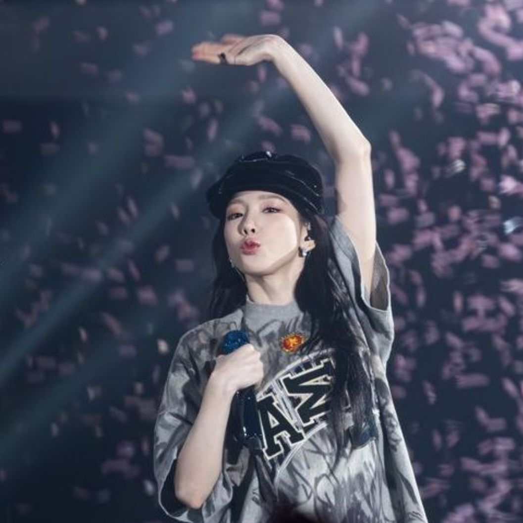 Latest photo of Taeyeon (Girls' Generation)