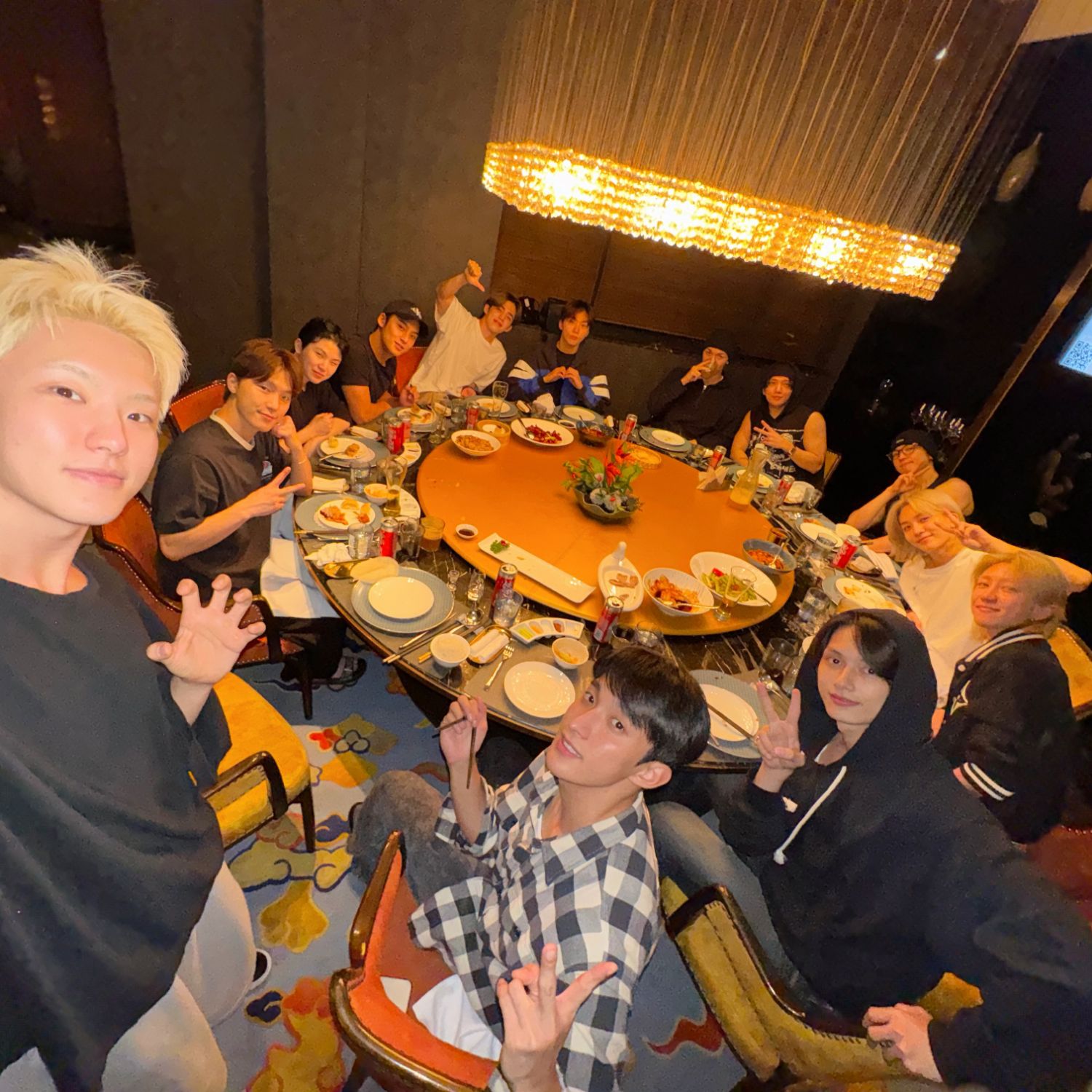 SEVENTEENの舞台裏ショット